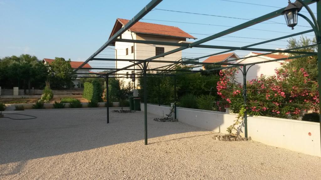 Vila Suzana Tribalj Exterior foto